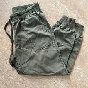 Green Roots Pants